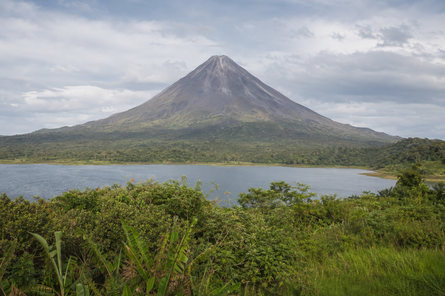 Arenal Volcano, a landmark associated with Costa Rica