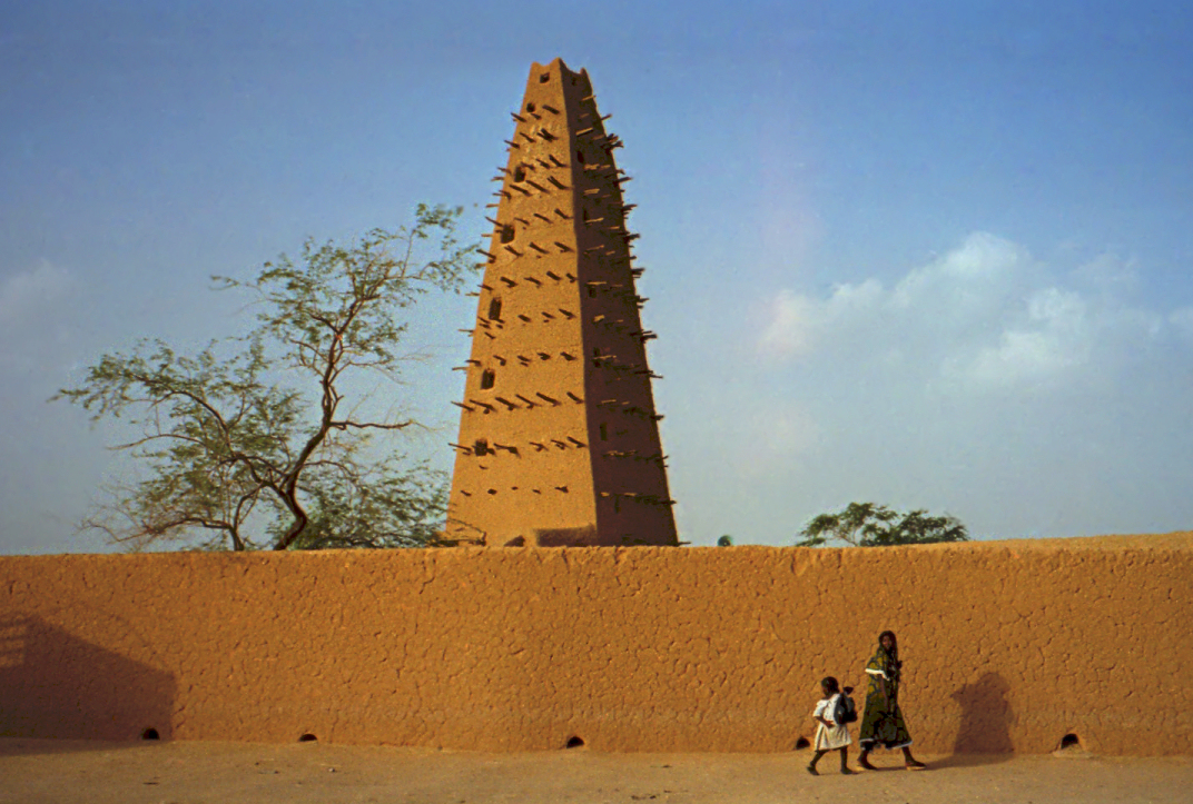 Agadez Grand Mosque, a landmark associated with Niger